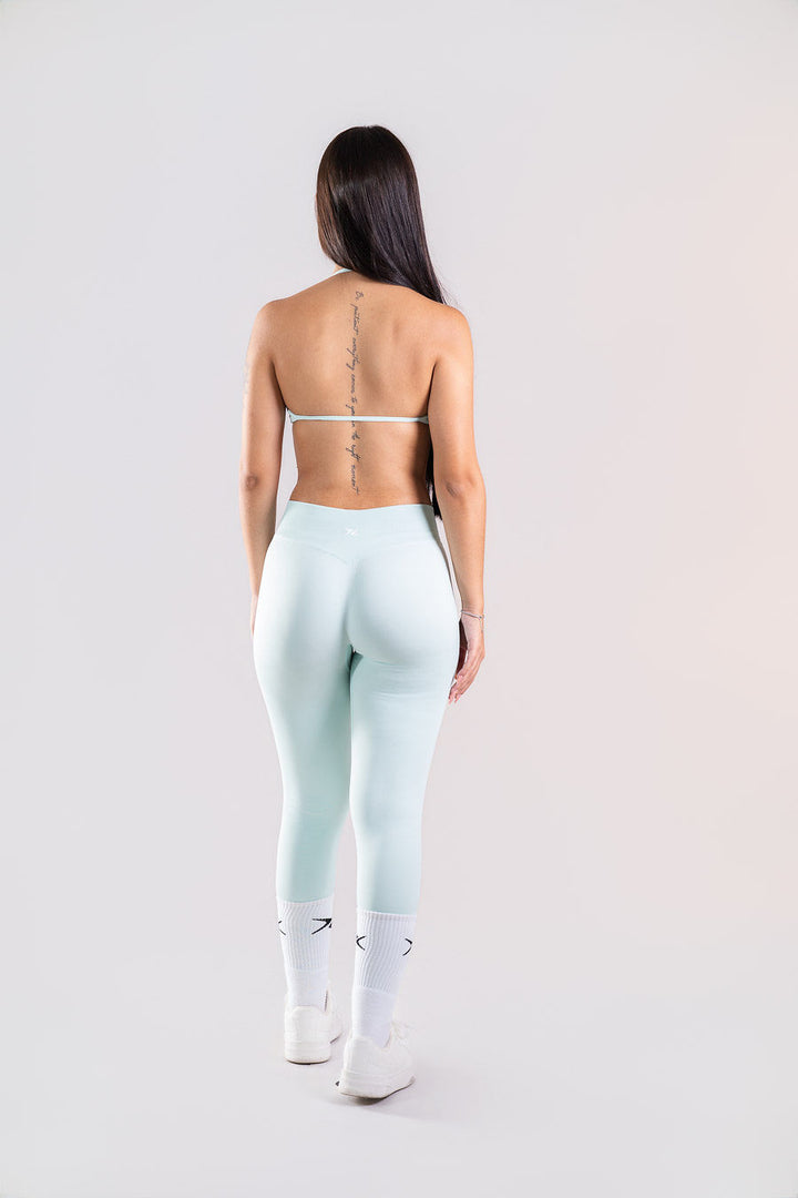 Sculpt Halter Bra - Verde Claro