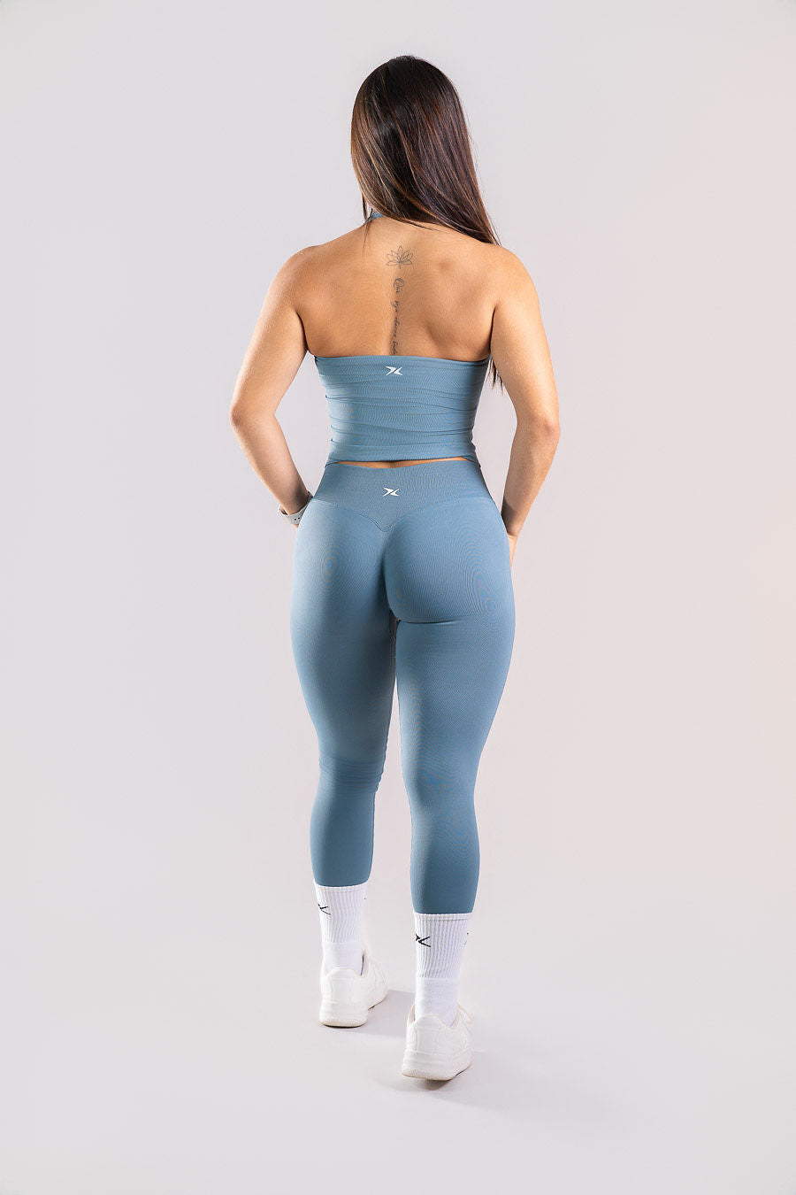 Sculpt Halter - Pistachio